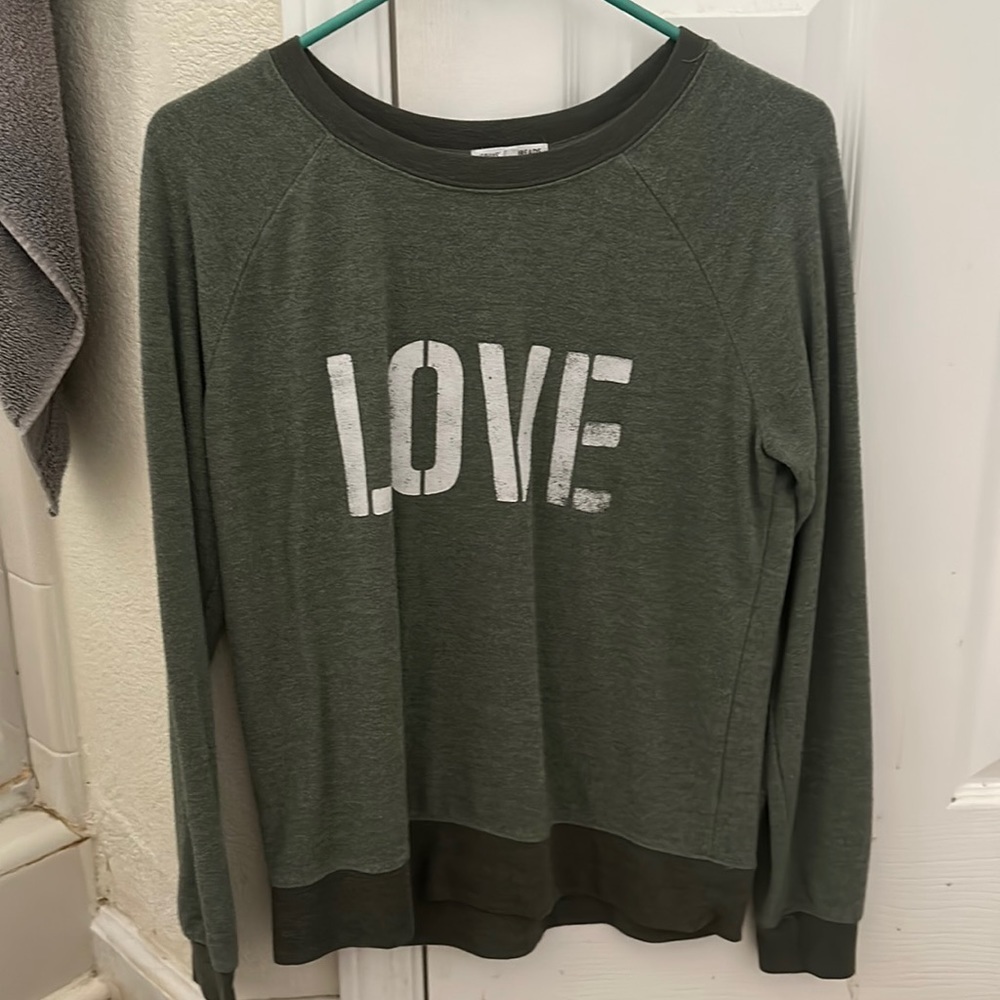 Sweatshirt